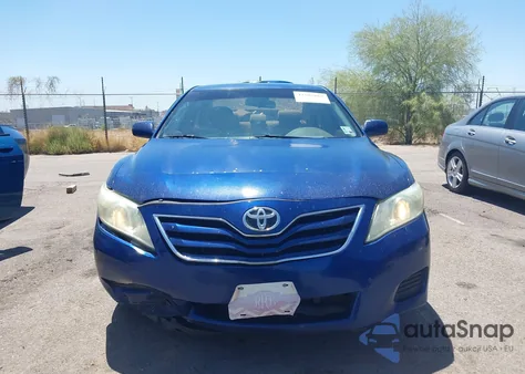 2011 Toyota Camry Le z USA, uszkodzony, nr VIN 4T4BF3EK0BR134443